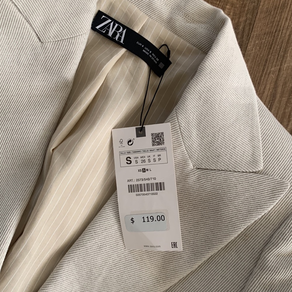Zara coat - Picture 3 of 3